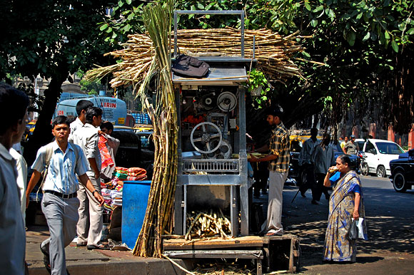 and drank sugarcane juice in Mumbai,